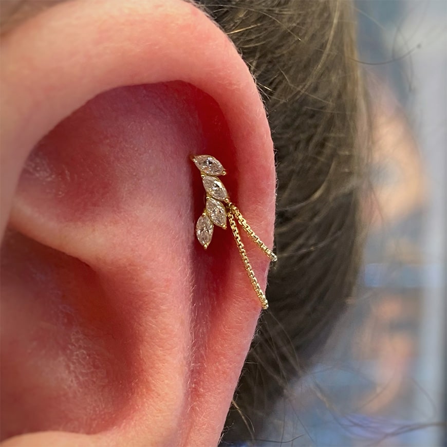 Helix Piercing with Chains